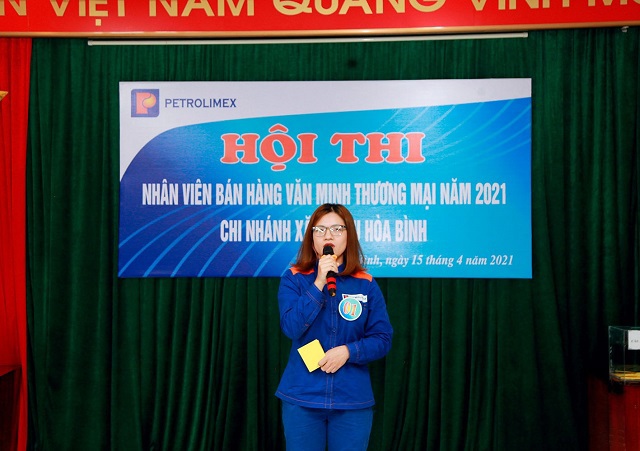 CNXD Hòa Bình tổ chức thành công hội thi “nhân viên bán hàng văn minh thương mại” năm 2021