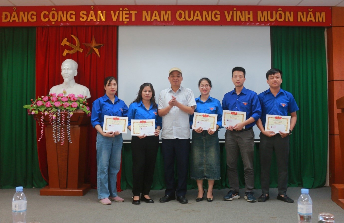Hoạt động kỷ niệm 134 năm ngày sinh Chủ Tịch Hồ Chí Minh (19.5.1890 – 19.5.2024) của Đoàn thanh niên bộ phận Xí nghiệp Xăng dầu K133