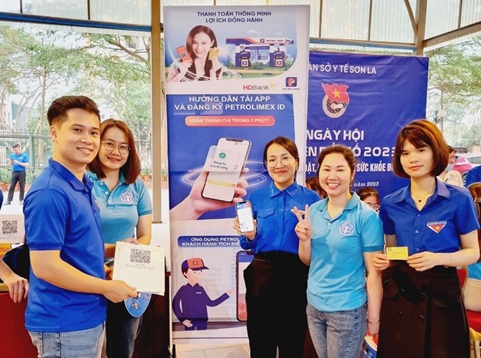 Đoàn cơ sở CNXD Sơn La tham gia ngày hội “Thanh niên với chuyển đổi số năm 2023”