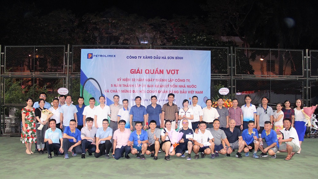 Thi đấu giao hữu Tennis năm 2023
