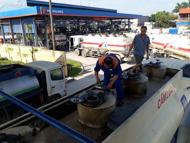 NLĐ K133 thi đua lao động chào mừng Đại hội CĐCS lần thứ IX