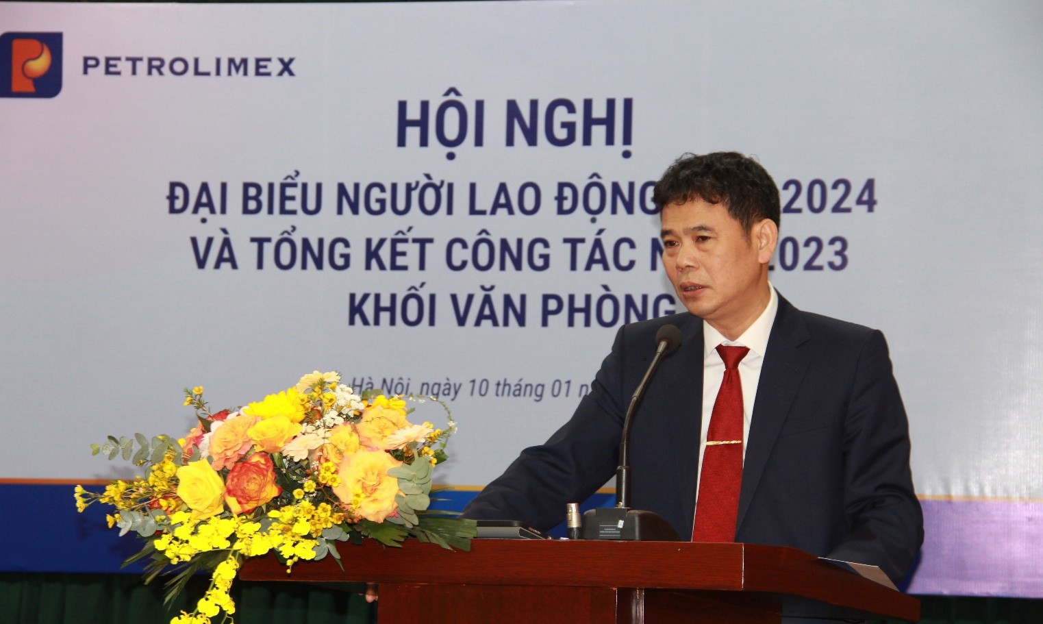 HỘI NGHỊ ĐẠI BIỂU NGƯỜI LAO ĐỘNG NĂM 2024 – KHỐI VĂN PHÒNG: Đổi mới sáng tạo, nỗ lực cố gắng, phát triển kinh doanh, lành mạnh tài chính và quản trị rủi ro