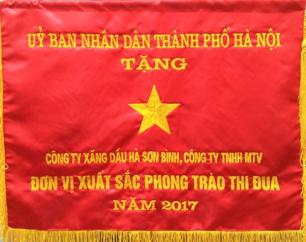 Petrolimex Hà Sơn Bình xuất sắc trong thi đua nộp ngân sách 2017