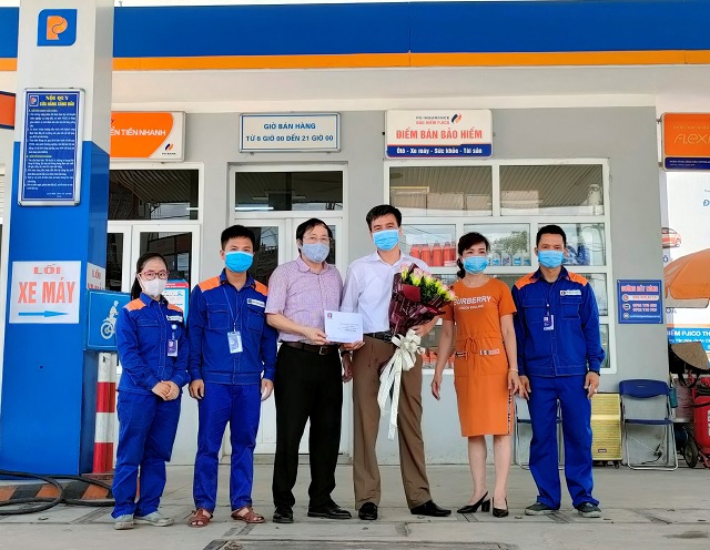 Hăng hái thi đua lập thành tích chào mừng 30 năm ngày Thành lập Công ty