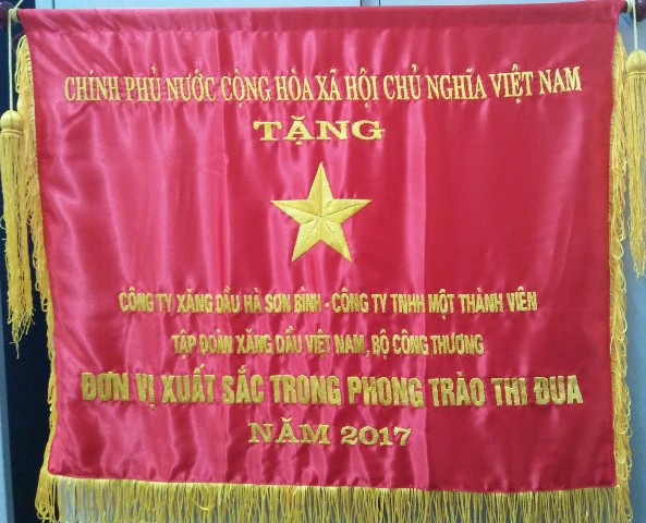 Vượt khó để hoàn thành nhiệm vụ 2018
