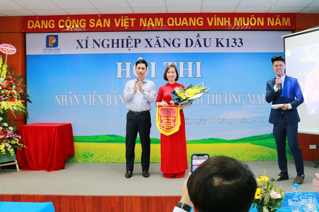 XNXD K133 tổ chức thành công Hội thi “Nhân viên bán hàng văn minh thương mại”
