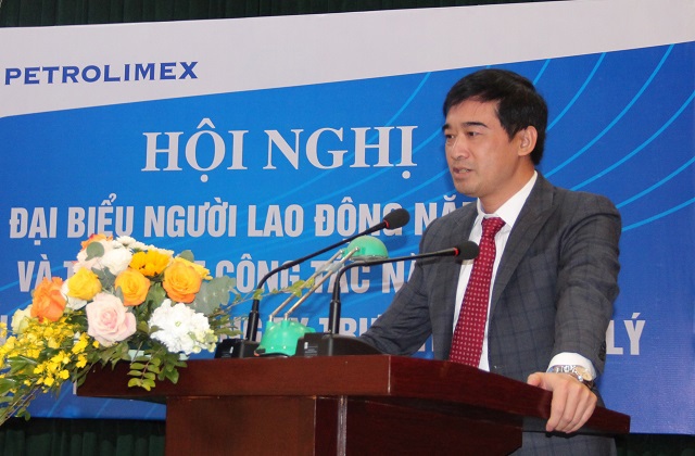 Nỗ lực vượt qua khó khăn