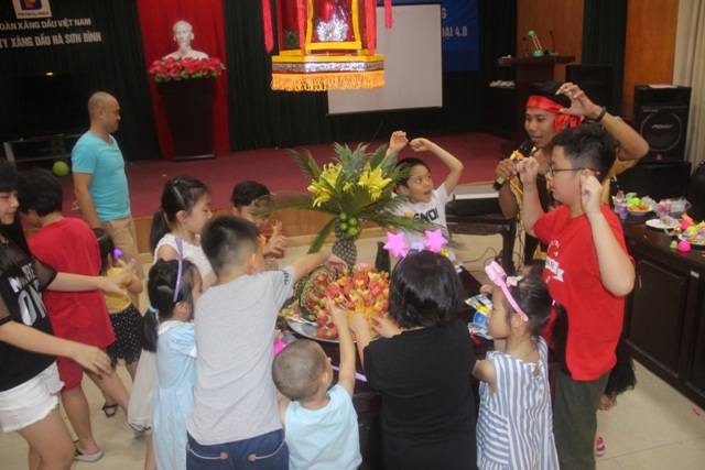 Đêm hội trăng rằm 2019