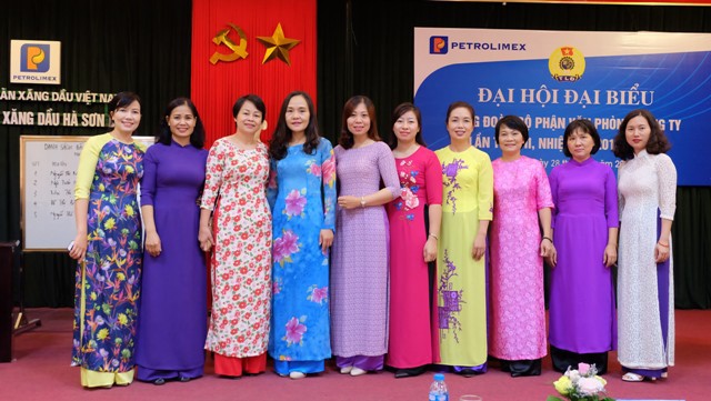Kỷ niệm 88 năm ngày Phụ nữ Việt Nam