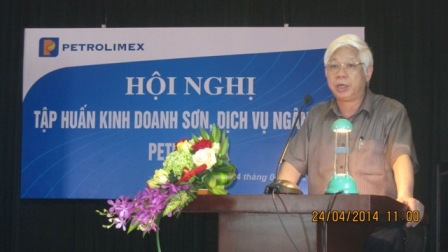 Tập huấn để đẩy mạnh kinh doanh sơn và dịch vụ ngân hàng Petrolimex