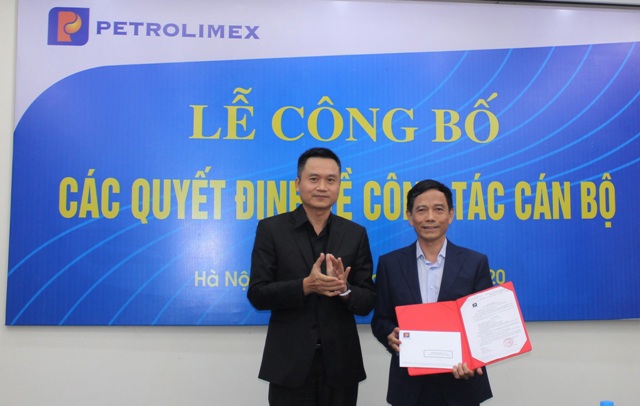 Công bố các quyết định về công tác cán bộ tại Petrolimex Hà Sơn Bình