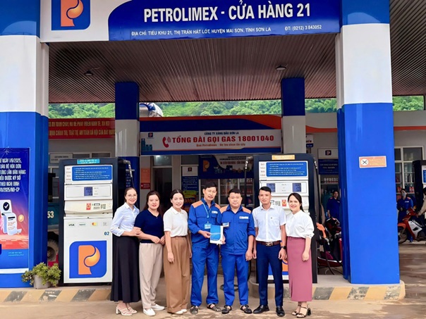 Công ty Xăng dầu Sơn La biểu dương hành động đẹp, việc làm hay của người lao động