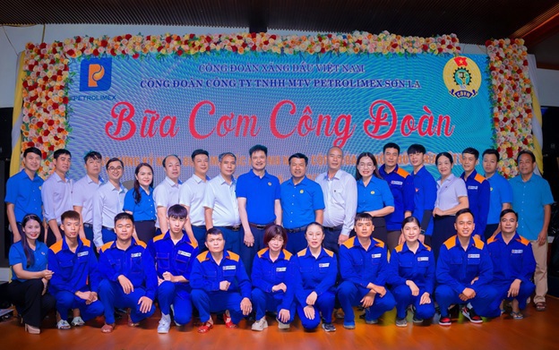 Bữa cơm Công đoàn – Sự quan tâm thiết thực đến người lao động