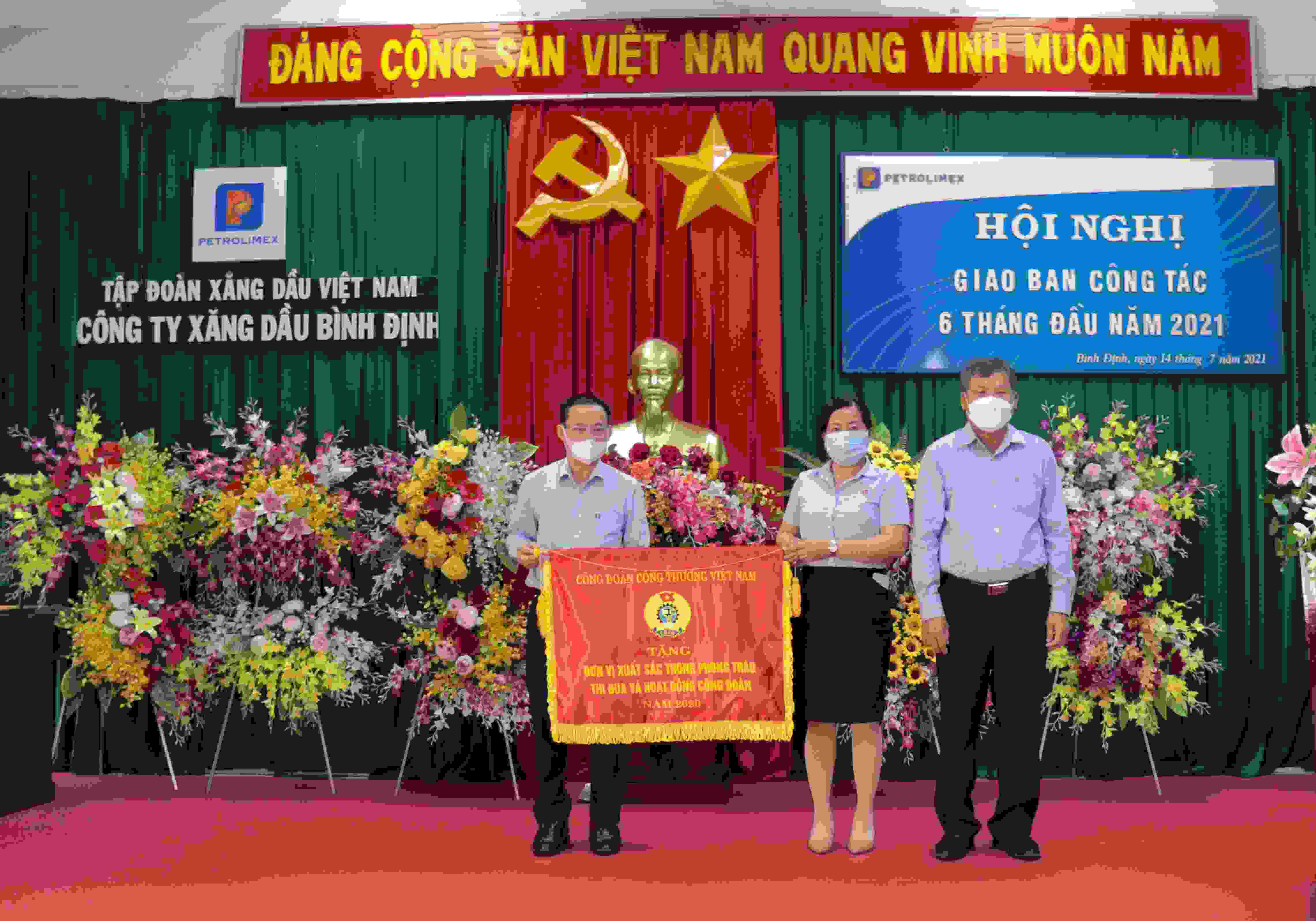 6T2021, Petrolimex Bình Định nộp Ngân sách 301 tỷ đồng, đạt 57% KHN