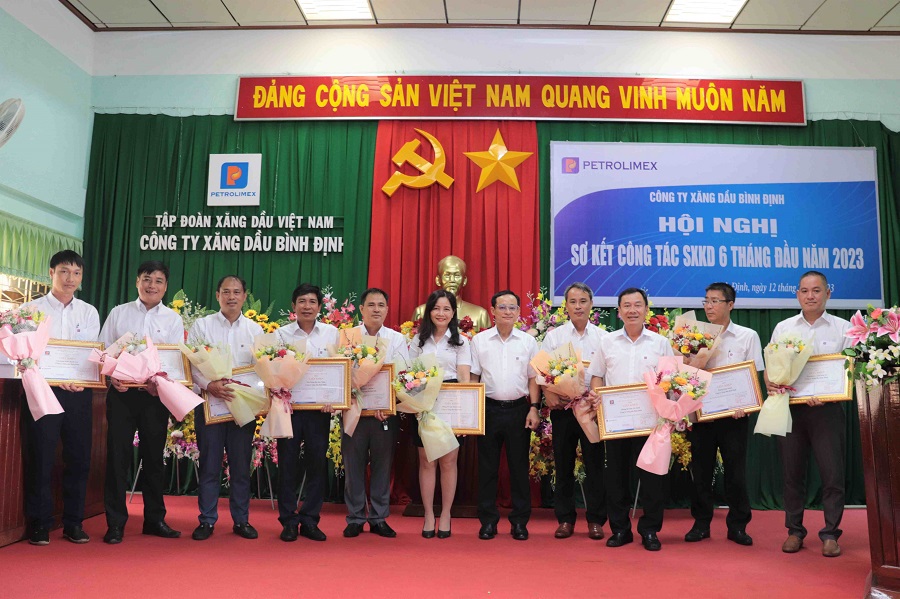 Vượt qua khó khăn, phấn đấu hoàn thành kế hoạch SXKD năm 2023