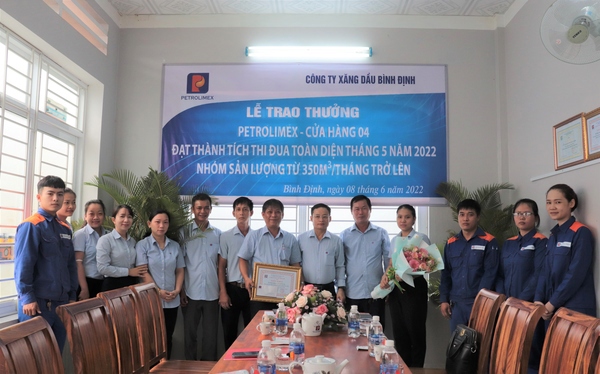 Khen thưởng các CHXD tiêu biểu tháng 05/2022